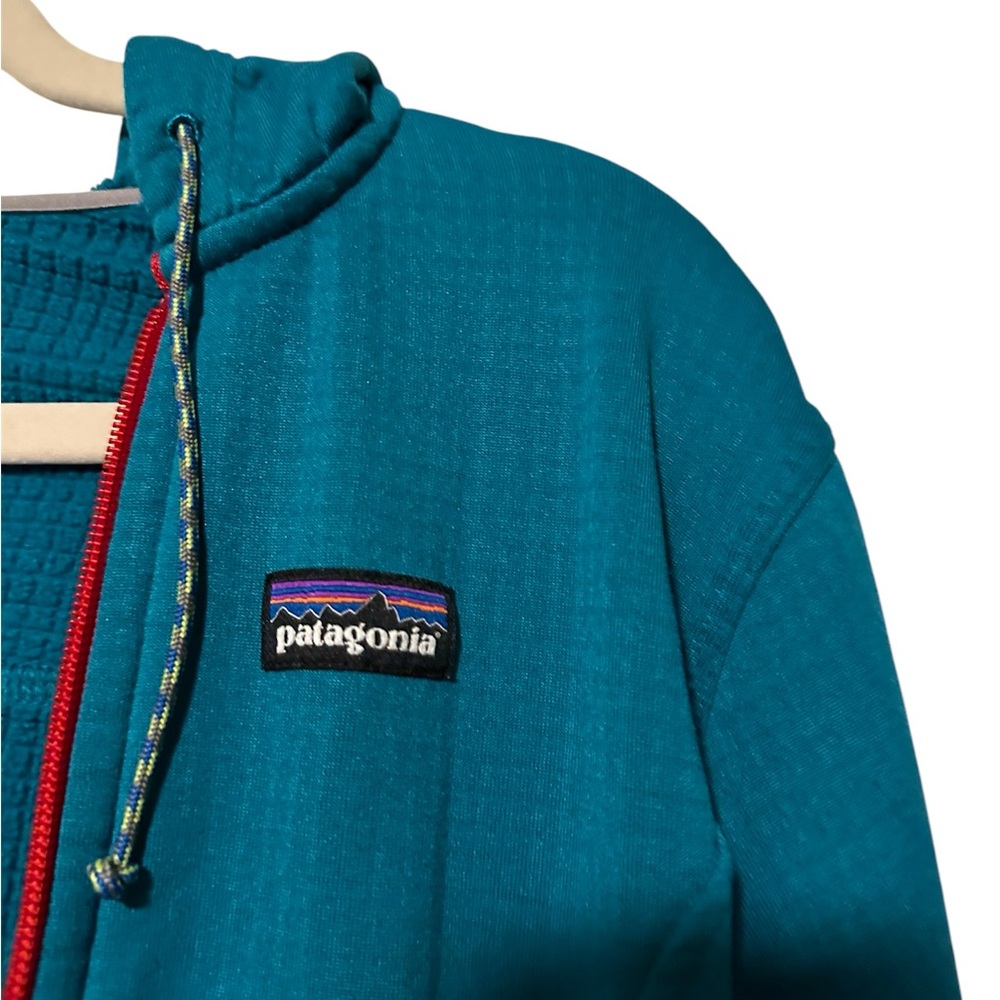 Women’s Patagonia Upslope Hoody - Picture 3 of 3